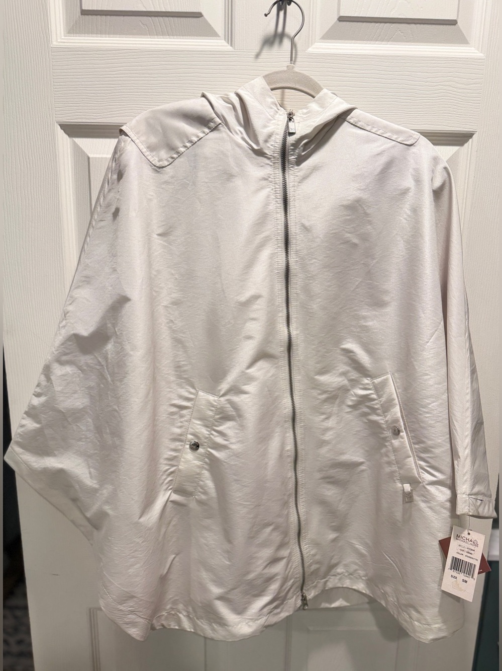 NWT Michael Kors Hooded Poncho Jacket White Cape Windbreaker Size S - Picture 2 of 16